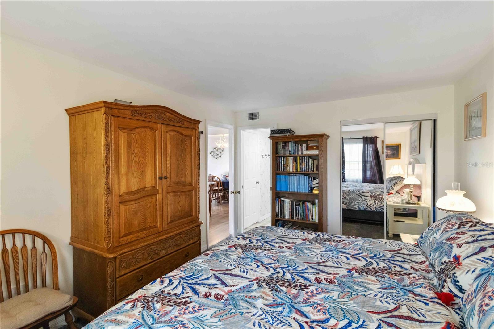 Image 36 of 51 For 14459 River Beach Drive 125