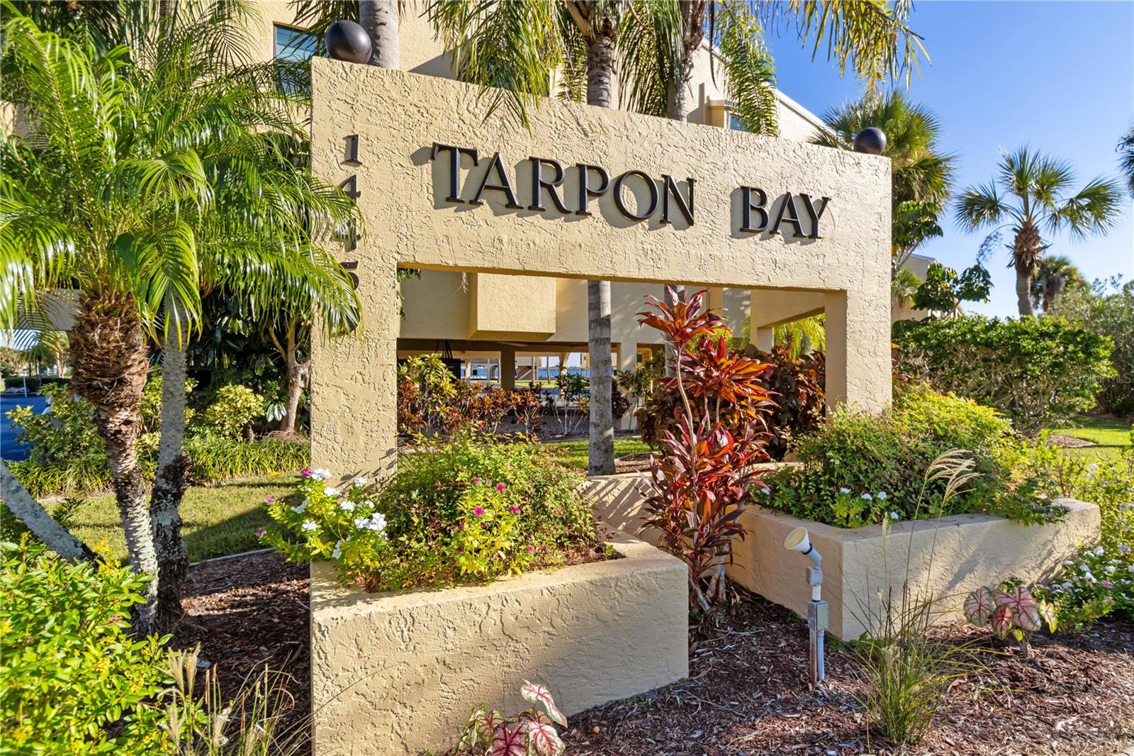 Image 4 of 51 For 14459 River Beach Drive 125