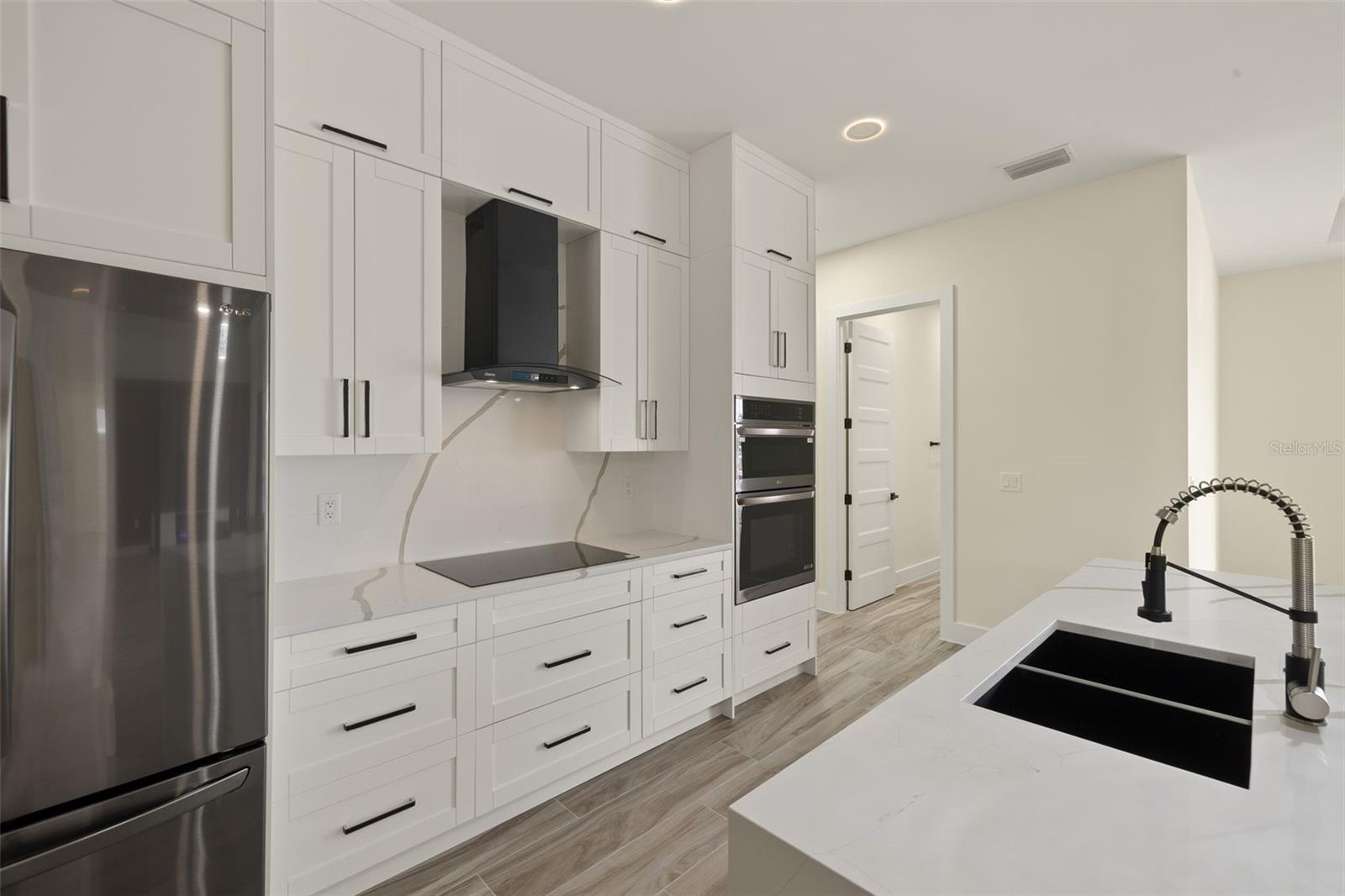 Image 13 of 47 For 4411 Pelican Boulevard