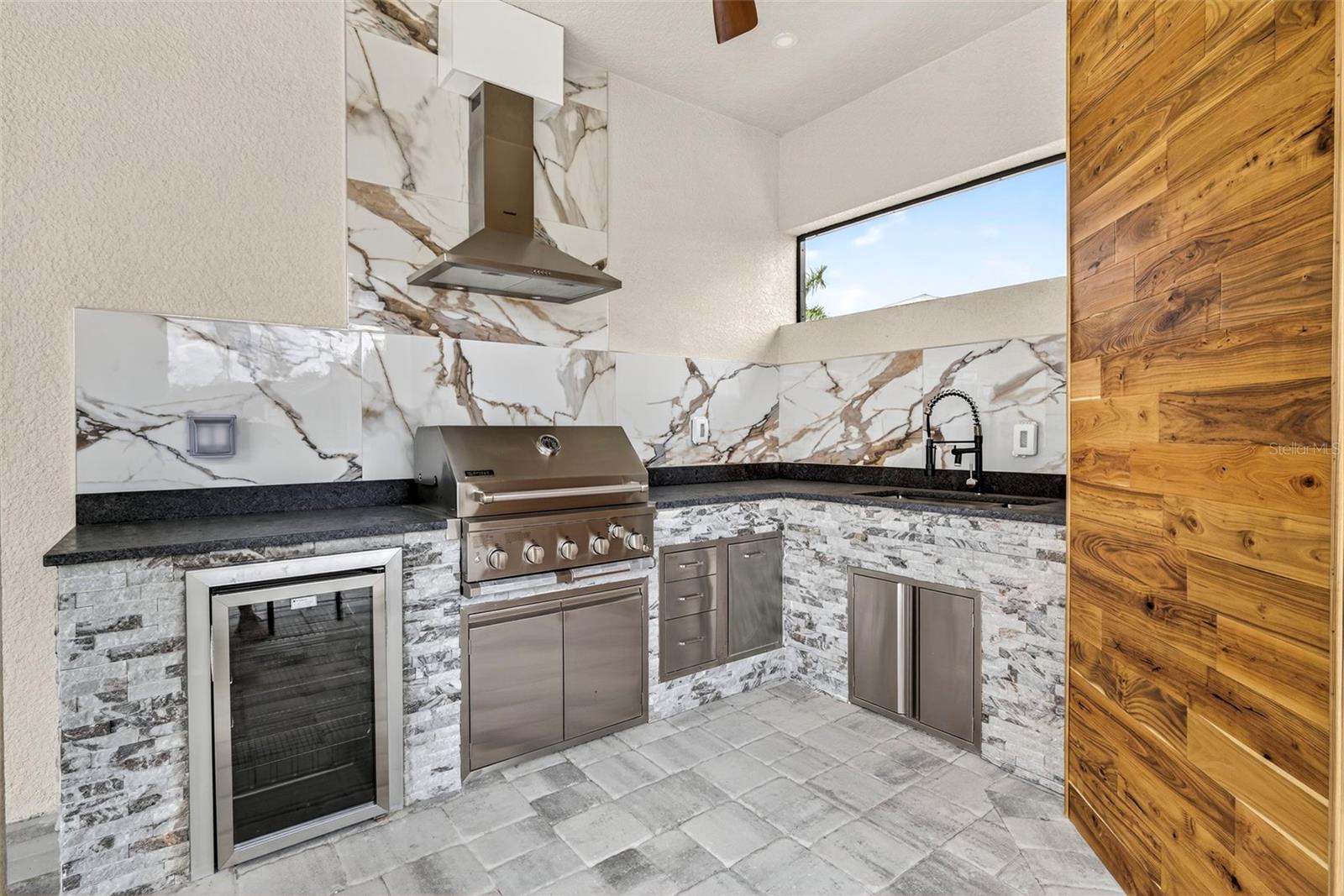 Image 37 of 47 For 4411 Pelican Boulevard