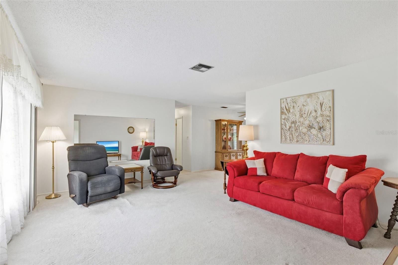 Image 2 of 30 For 22281 Niagara Avenue