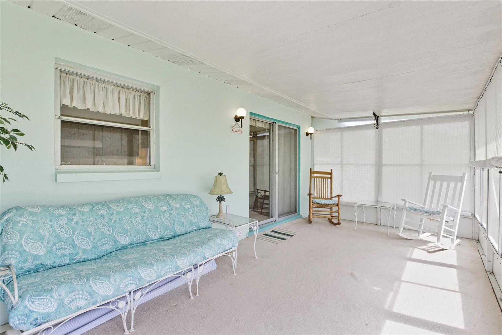 Image 20 of 30 For 22281 Niagara Avenue