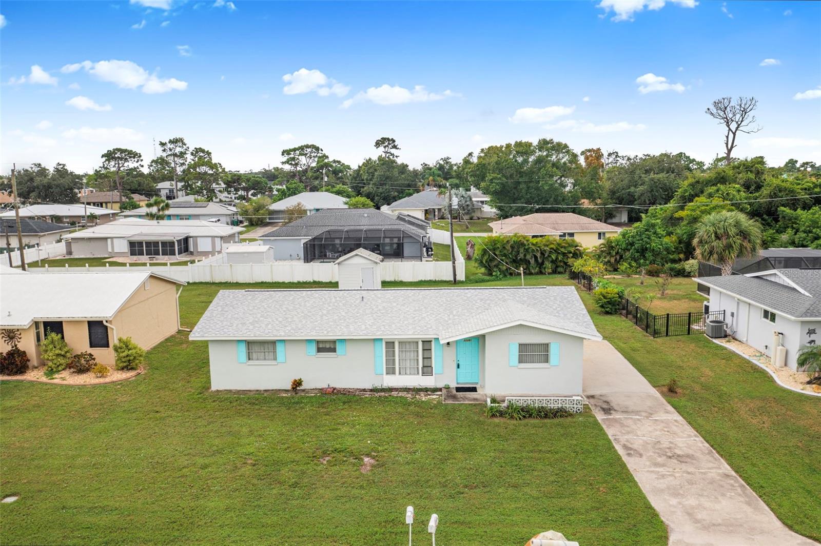 Image 22 of 30 For 22281 Niagara Avenue