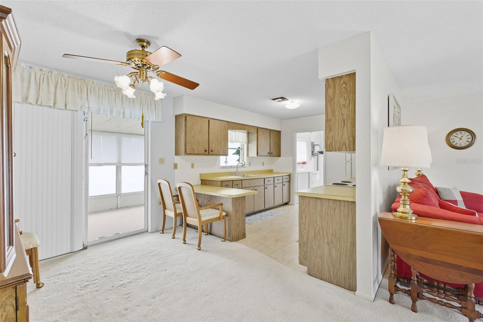 Image 4 of 30 For 22281 Niagara Avenue