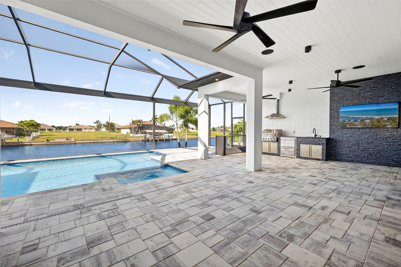 Image 38 of 61 For 3403 3rd Terrace