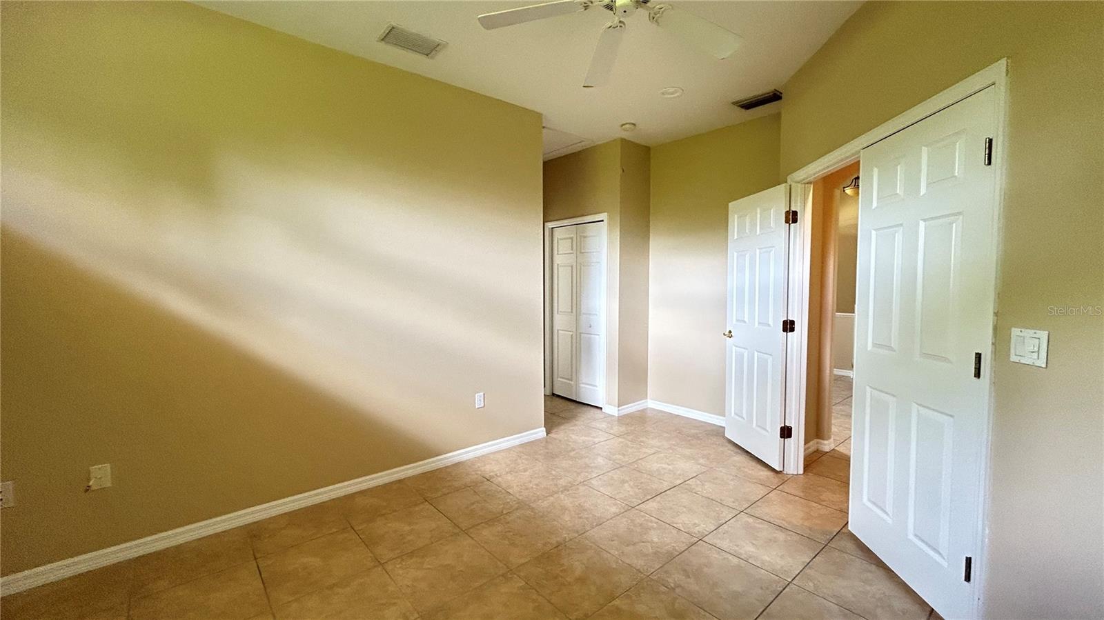 Image 16 of 40 For 1220 Wapello Street