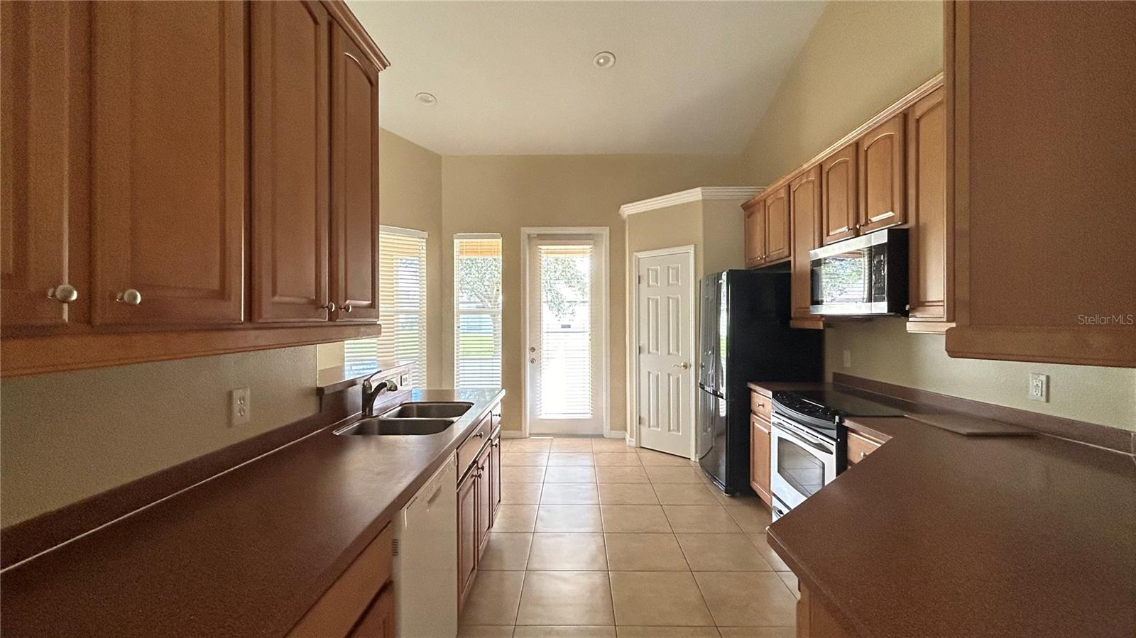 Image 32 of 40 For 1220 Wapello Street