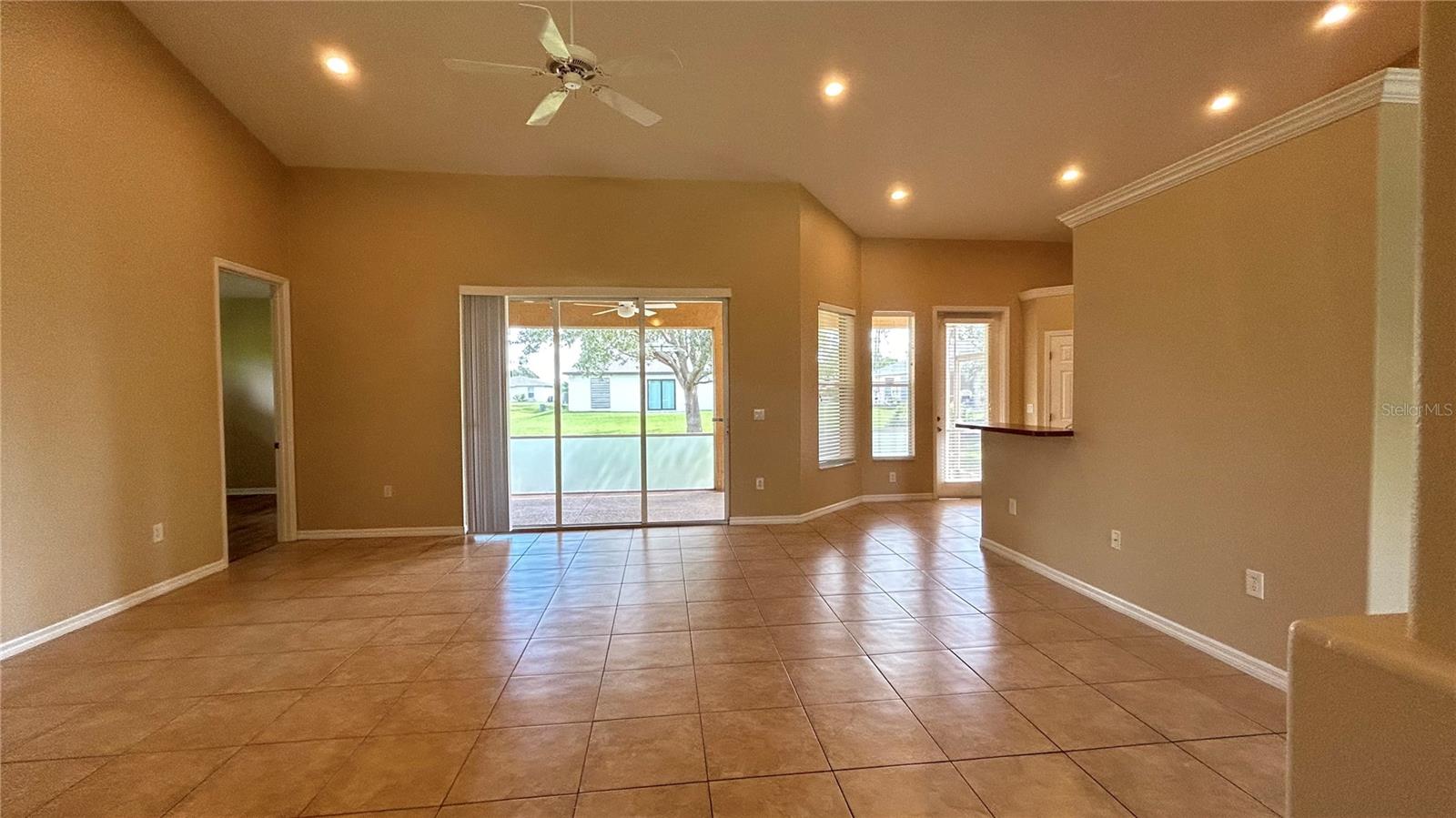 Image 34 of 40 For 1220 Wapello Street