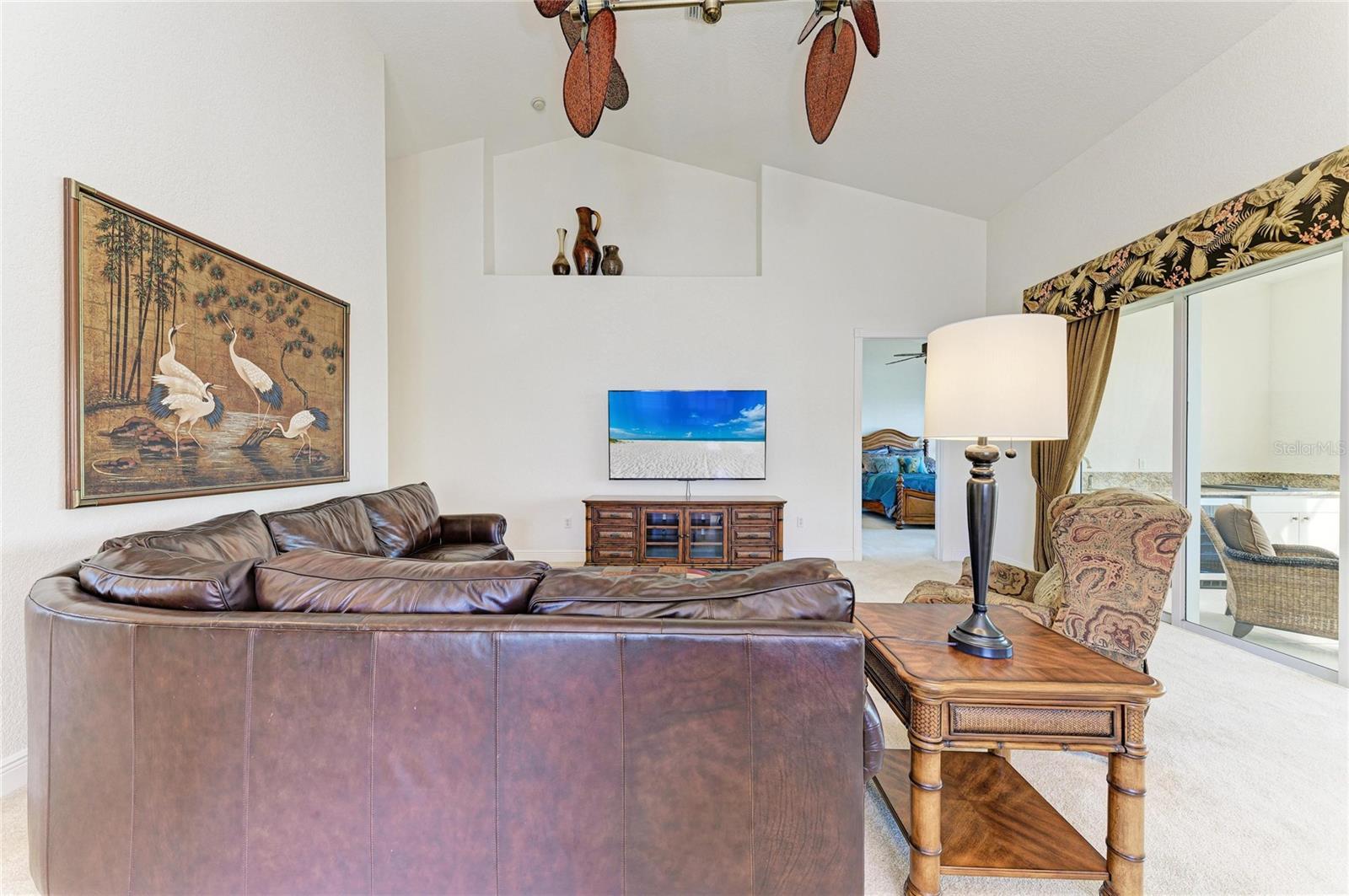 Image 10 of 61 For 2585 Tarpon Cove Drive 1322