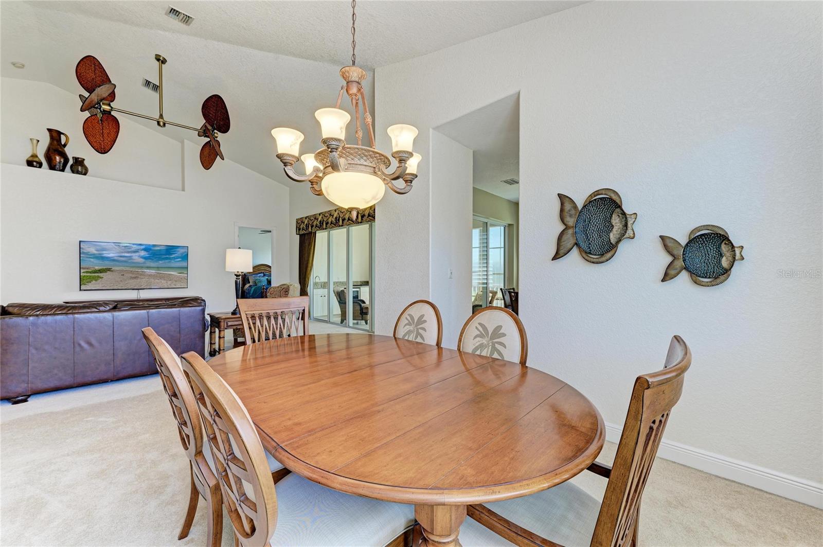 Image 16 of 61 For 2585 Tarpon Cove Drive 1322