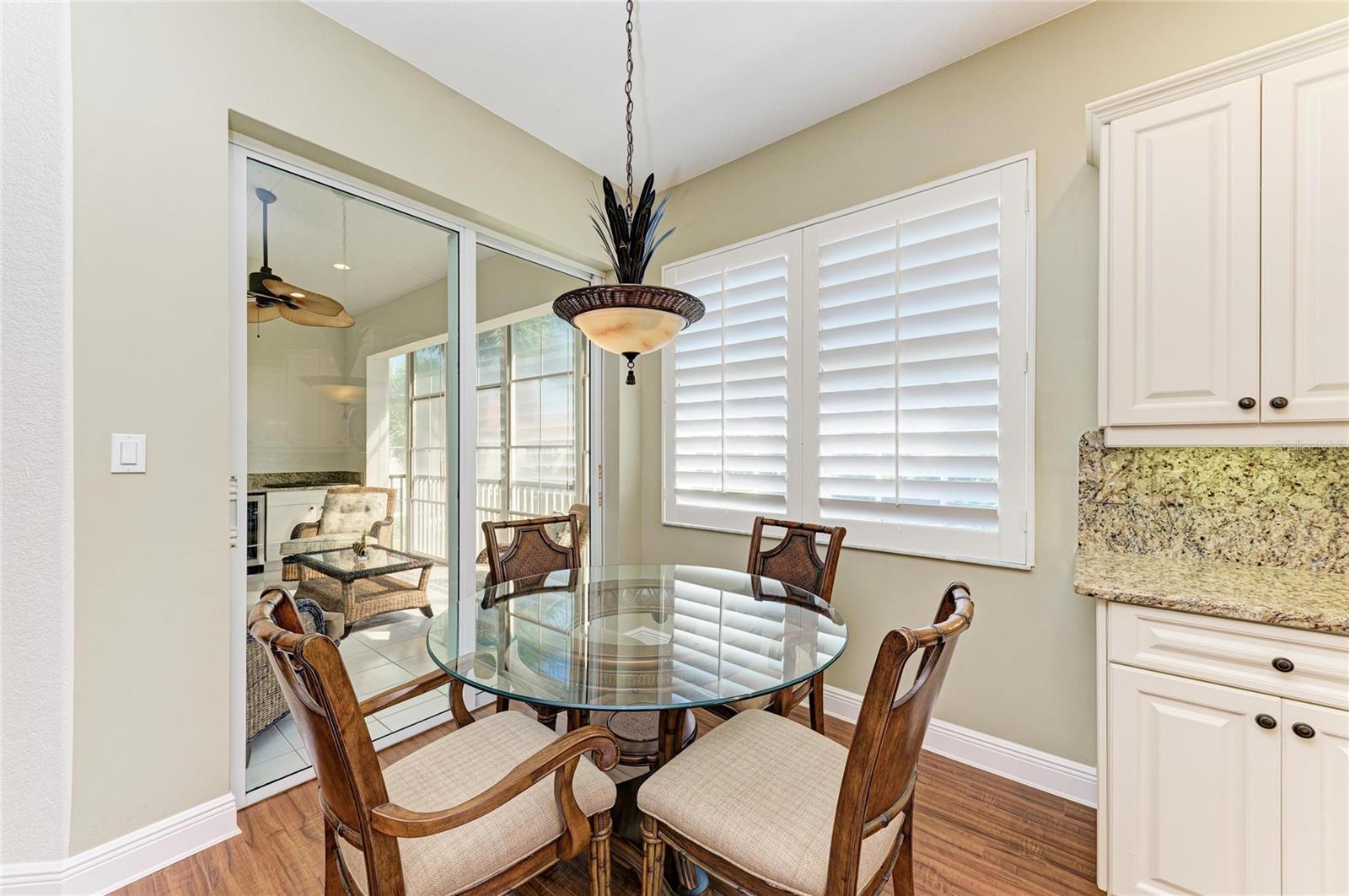 Image 21 of 61 For 2585 Tarpon Cove Drive 1322