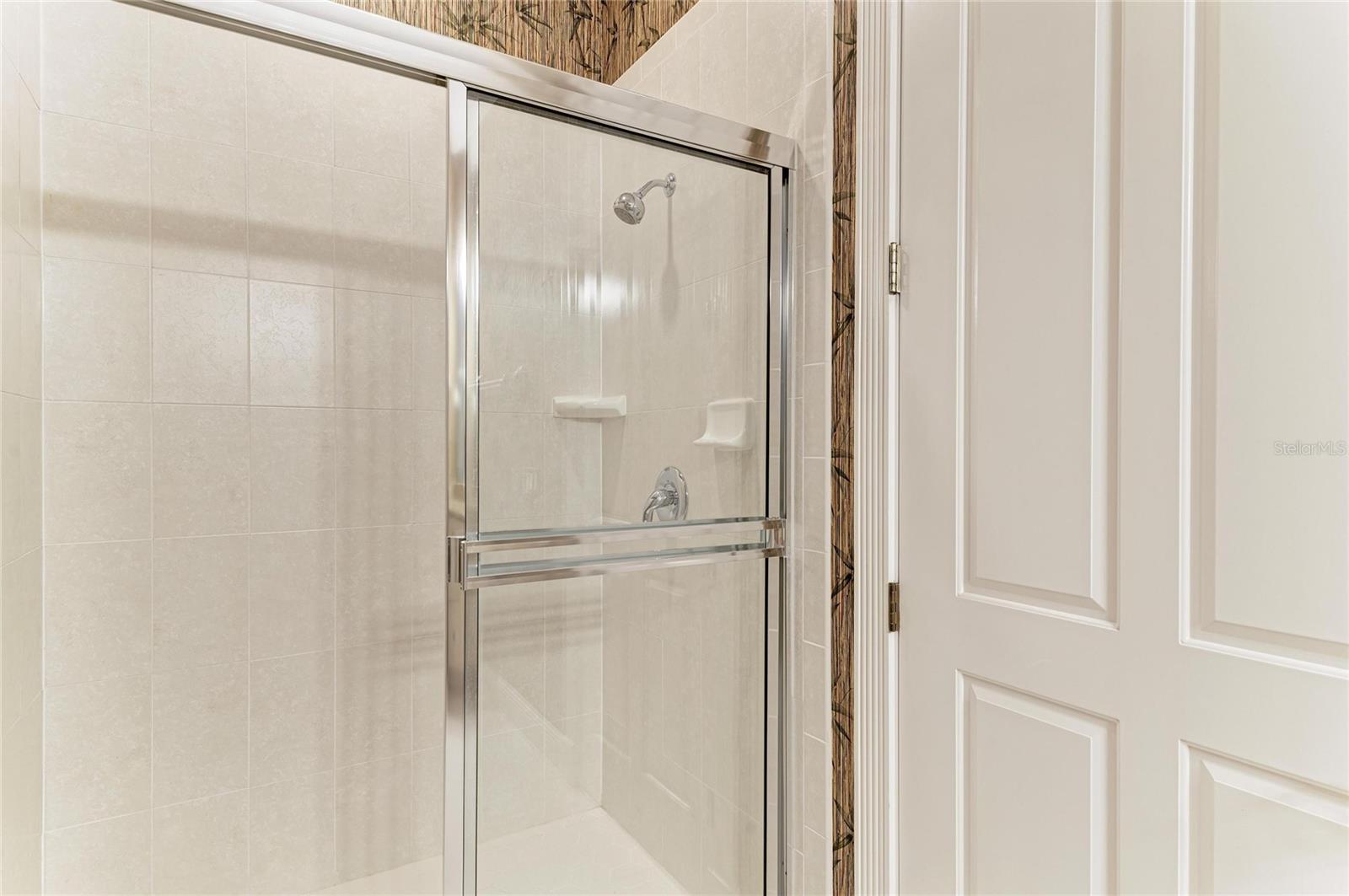 Image 33 of 61 For 2585 Tarpon Cove Drive 1322