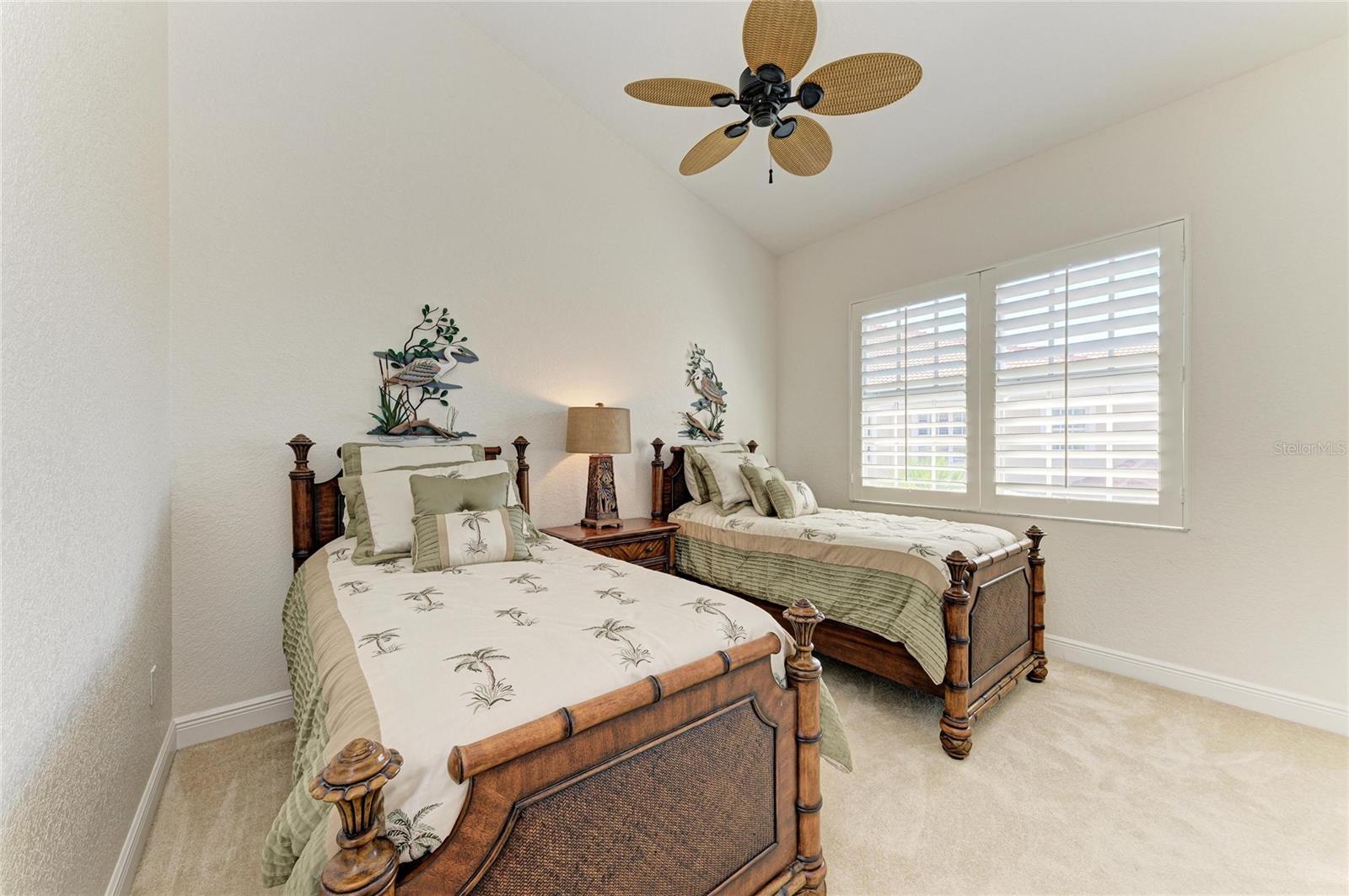 Image 34 of 61 For 2585 Tarpon Cove Drive 1322