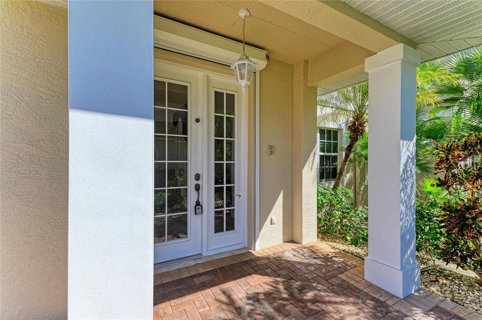 Image 4 of 61 For 2585 Tarpon Cove Drive 1322