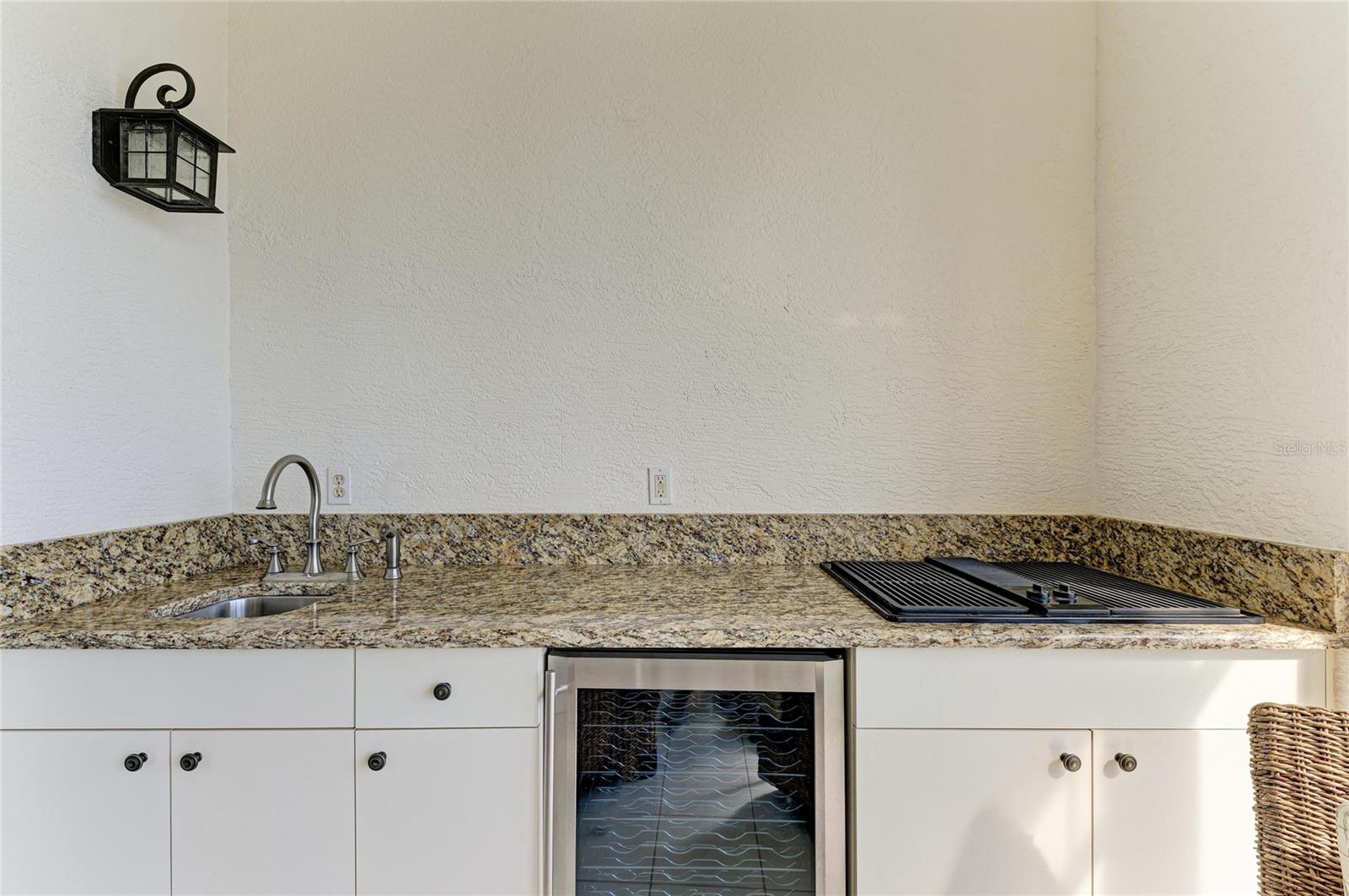 Image 40 of 61 For 2585 Tarpon Cove Drive 1322