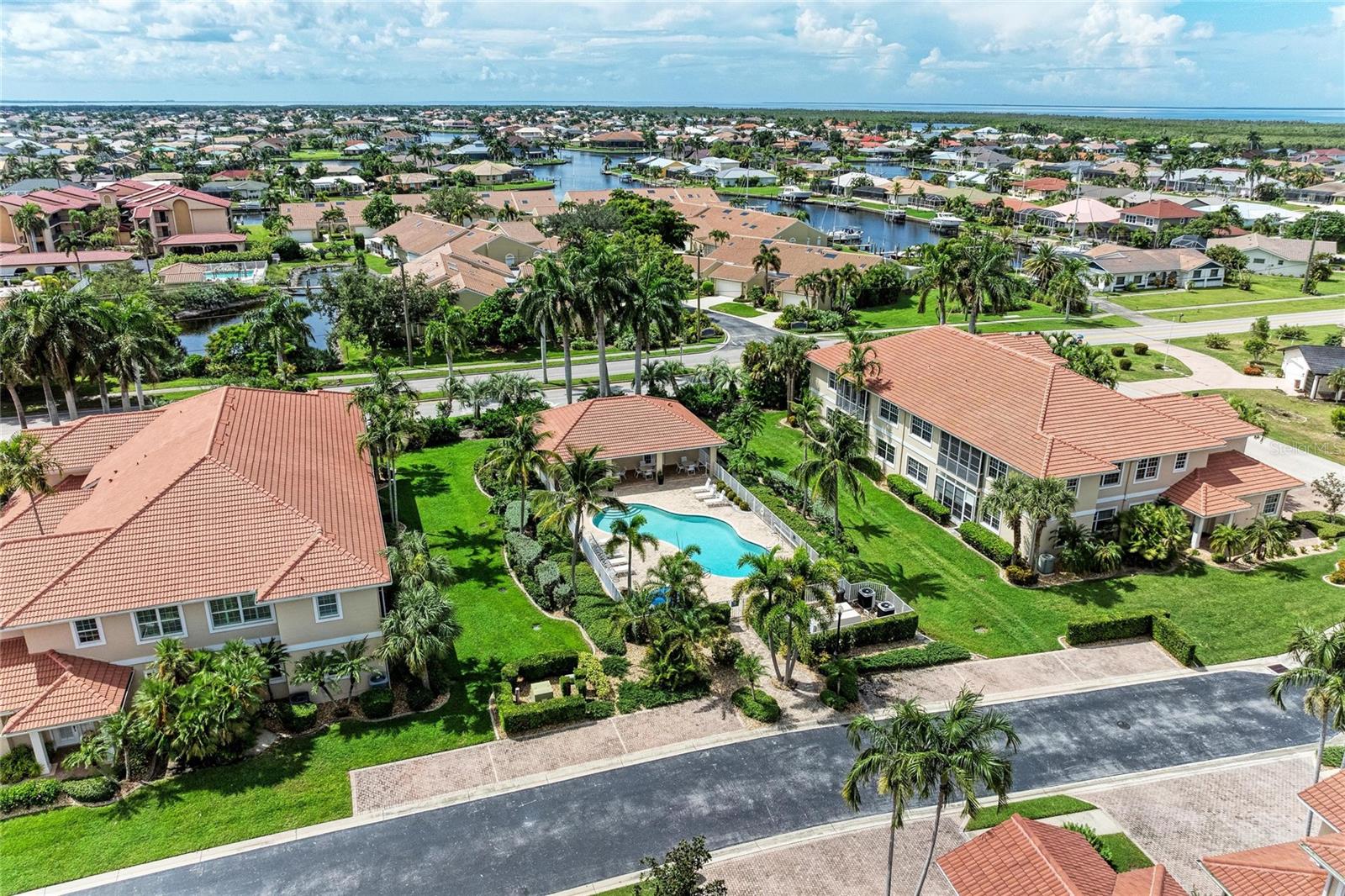Image 54 of 61 For 2585 Tarpon Cove Drive 1322