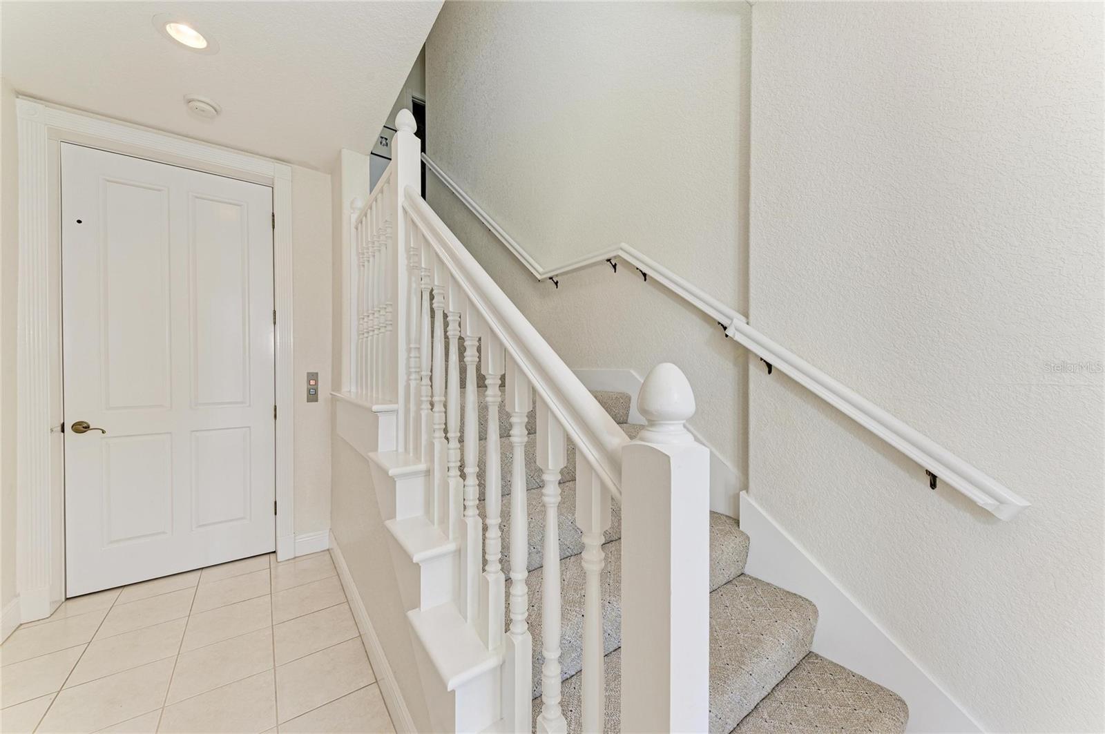 Image 6 of 61 For 2585 Tarpon Cove Drive 1322