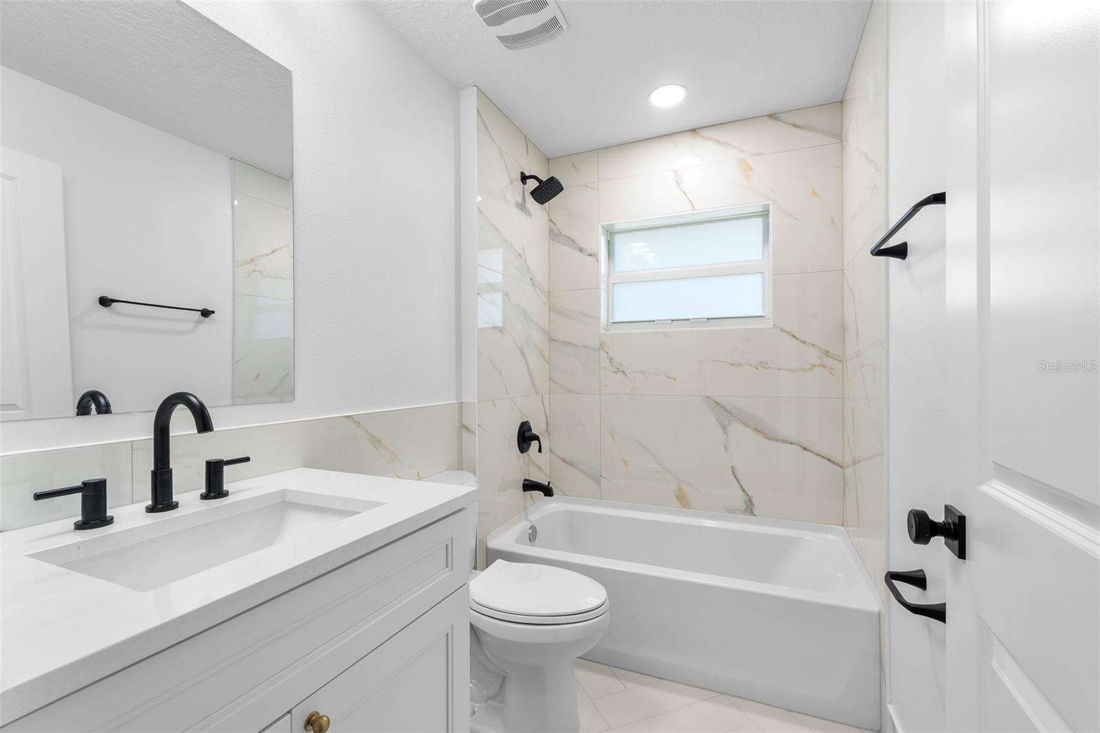 Image 28 of 52 For 98 Heather Street