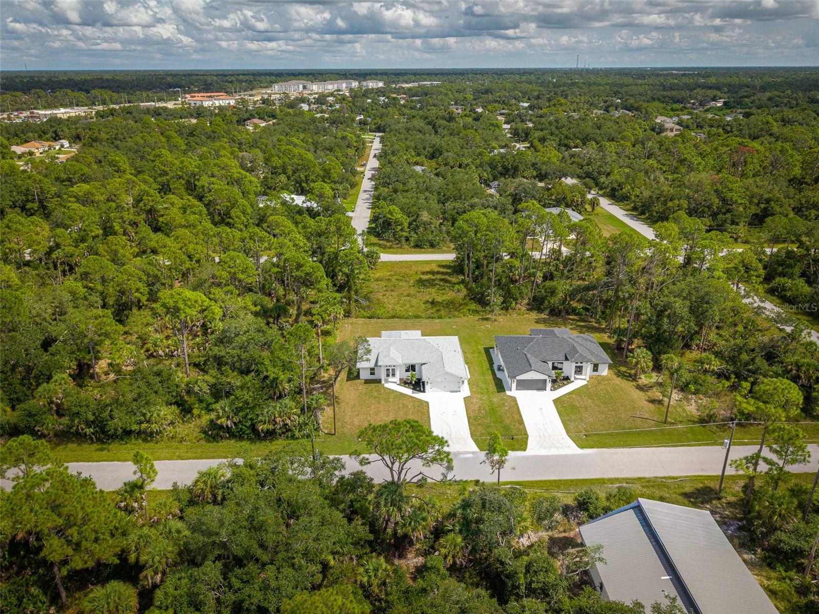 Image 42 of 52 For 98 Heather Street