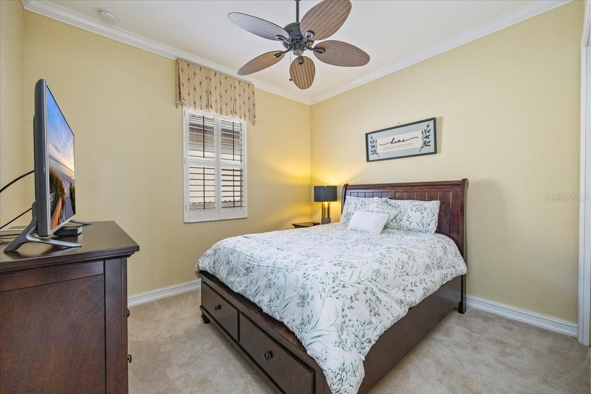 Image 16 of 19 For 12584 Grandezza Circle