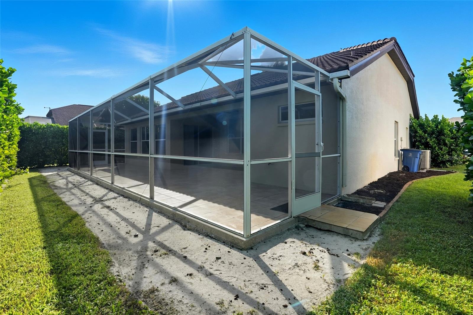 Image 42 of 49 For 3690 Bali Lane