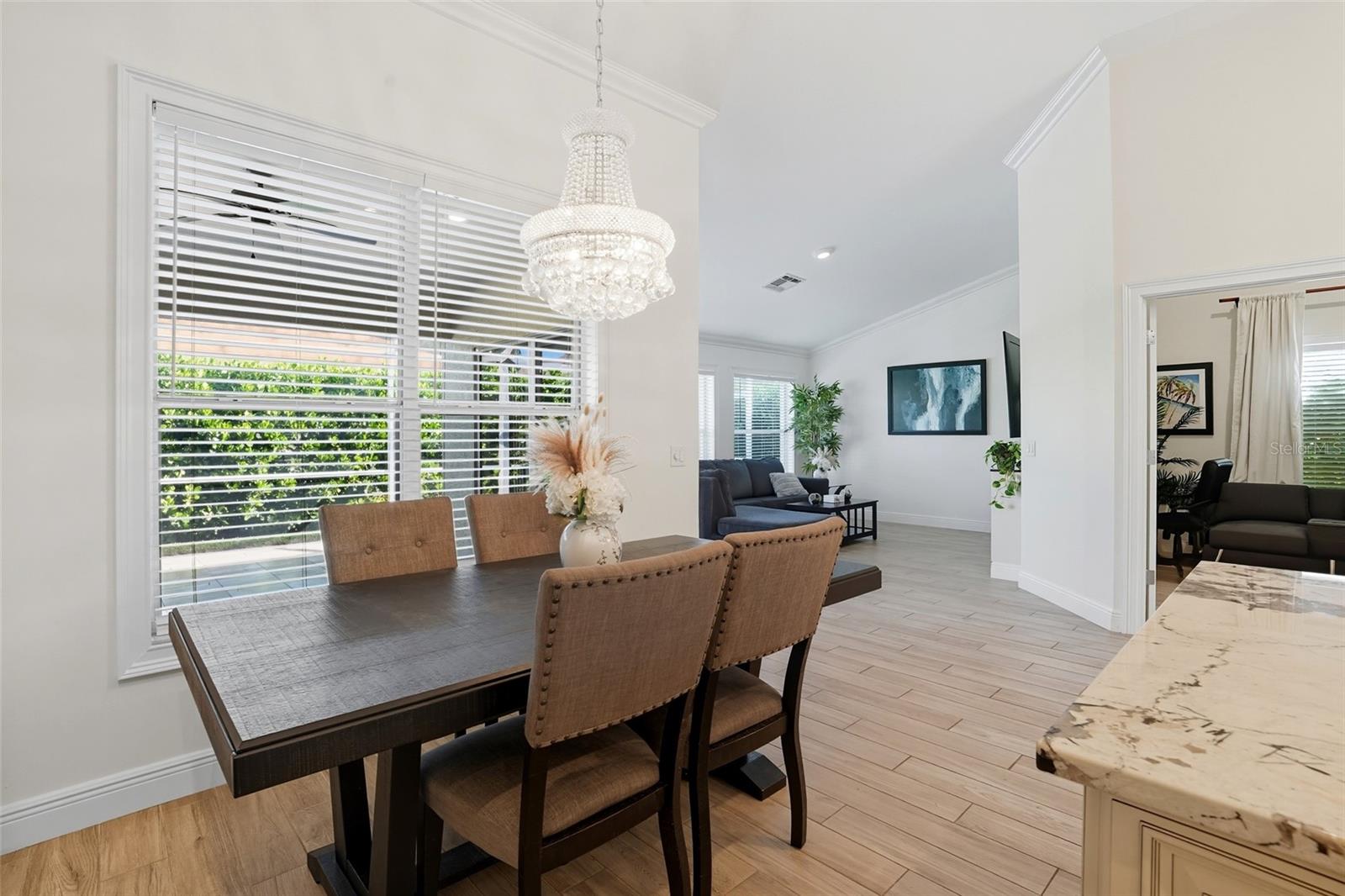 Image 9 of 49 For 3690 Bali Lane