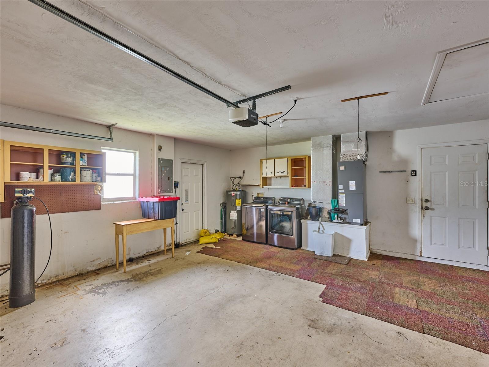 Image 31 of 43 For 3106 Silver Palm Drive