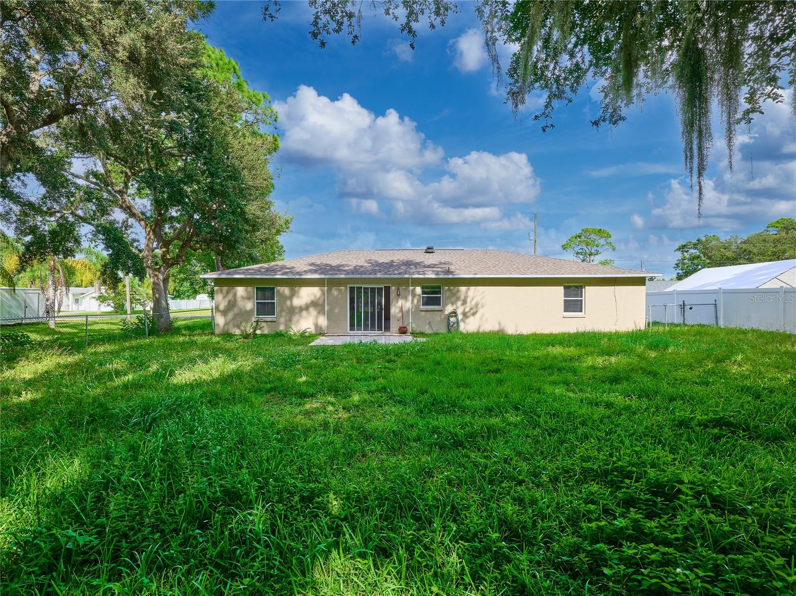 Image 35 of 43 For 3106 Silver Palm Drive