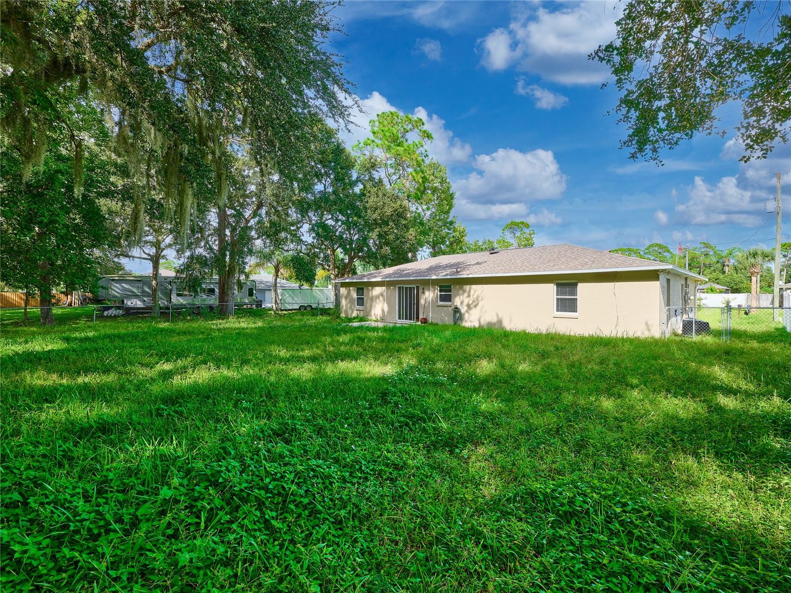 Image 36 of 43 For 3106 Silver Palm Drive