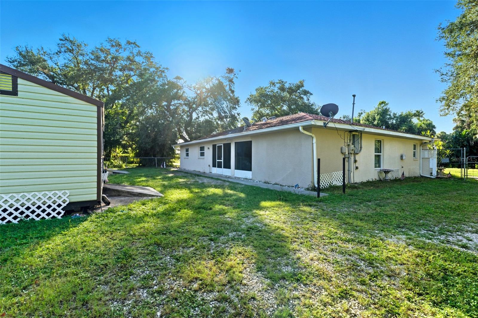 Image 12 of 16 For 1108 Salina Avenue