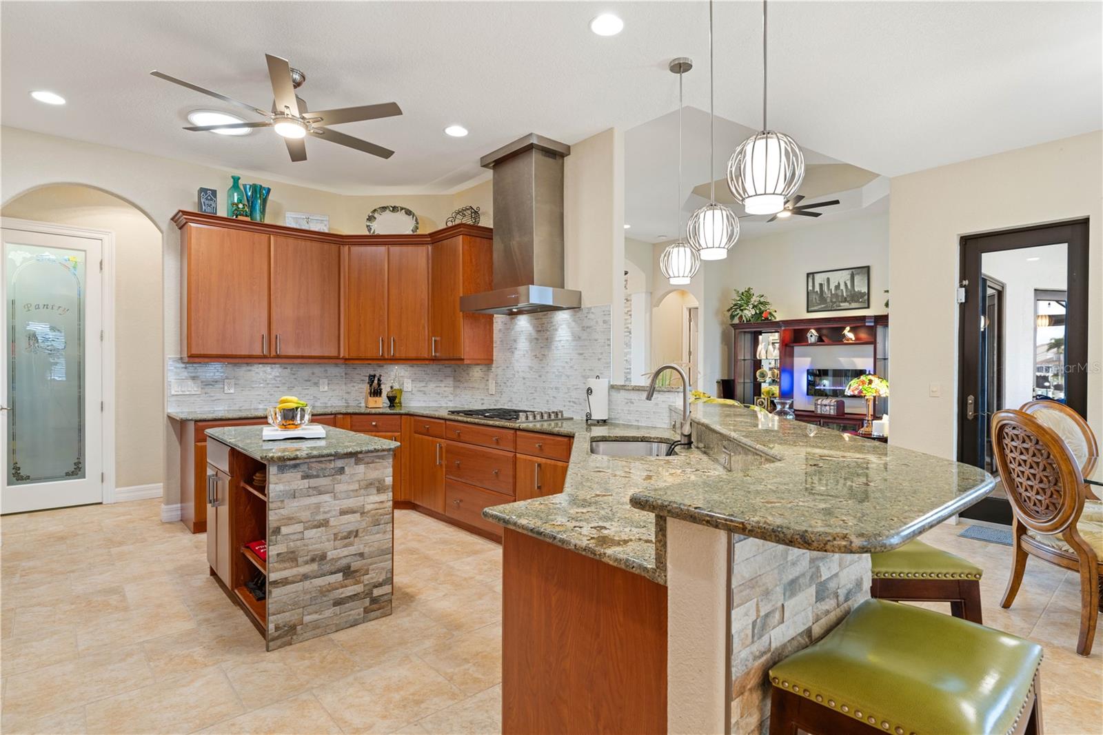 Image 24 of 65 For 3615 Towhee Court