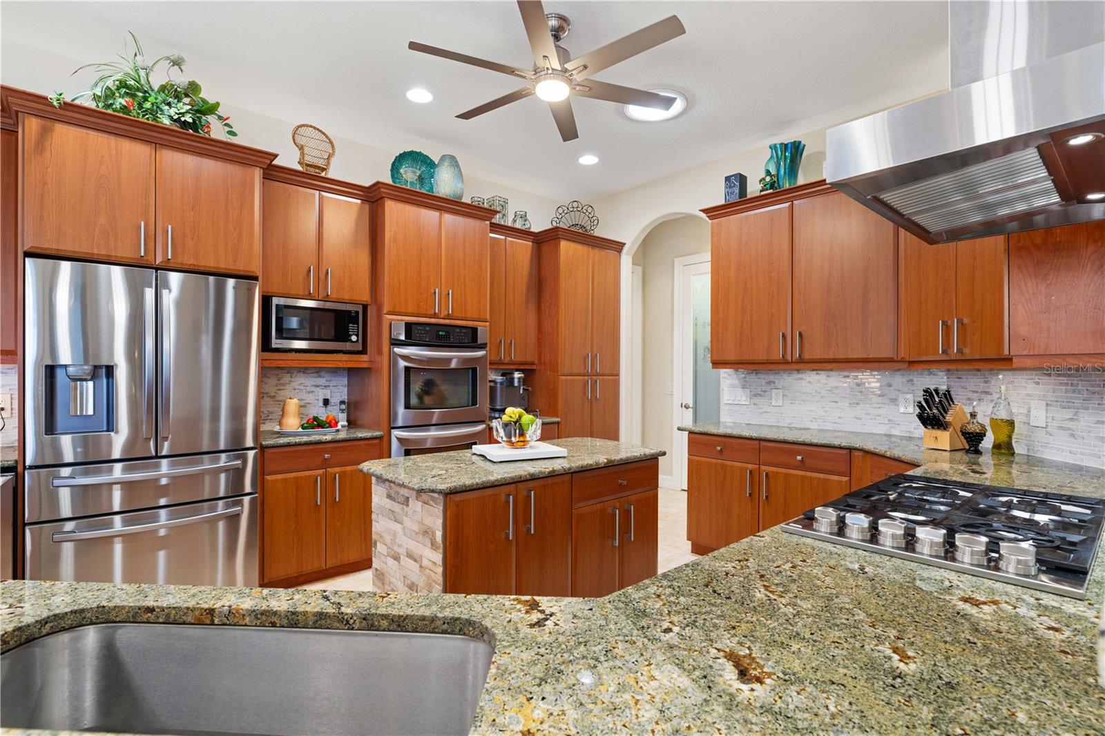 Image 25 of 65 For 3615 Towhee Court