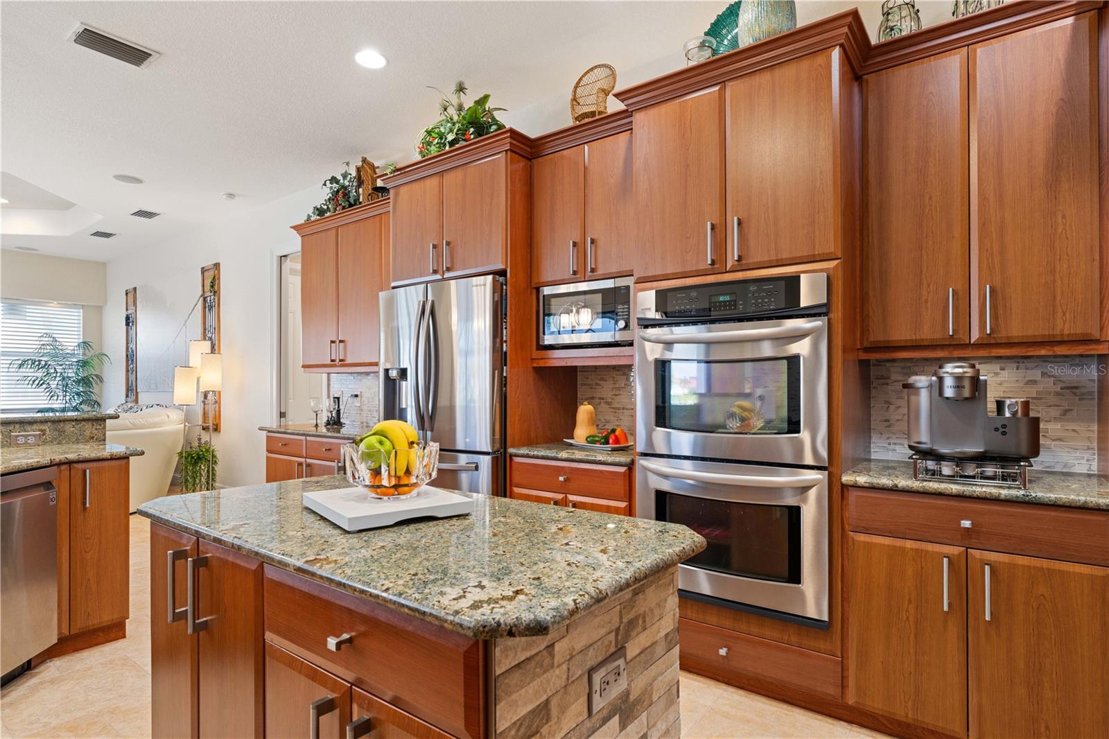 Image 26 of 65 For 3615 Towhee Court