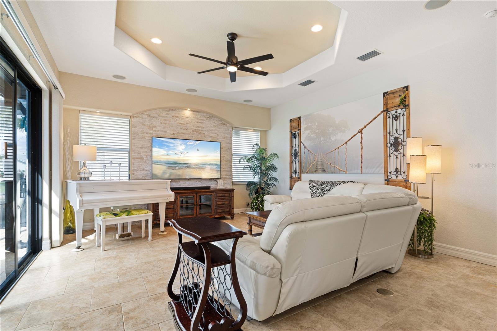 Image 35 of 65 For 3615 Towhee Court