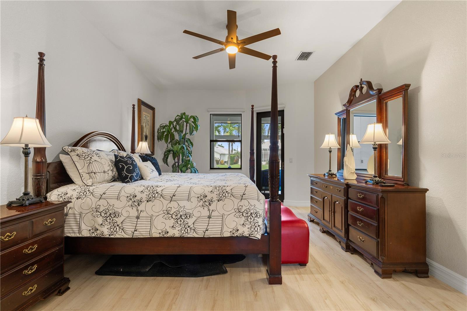 Image 37 of 65 For 3615 Towhee Court