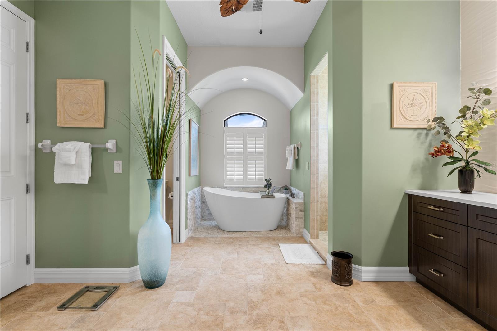 Image 39 of 65 For 3615 Towhee Court