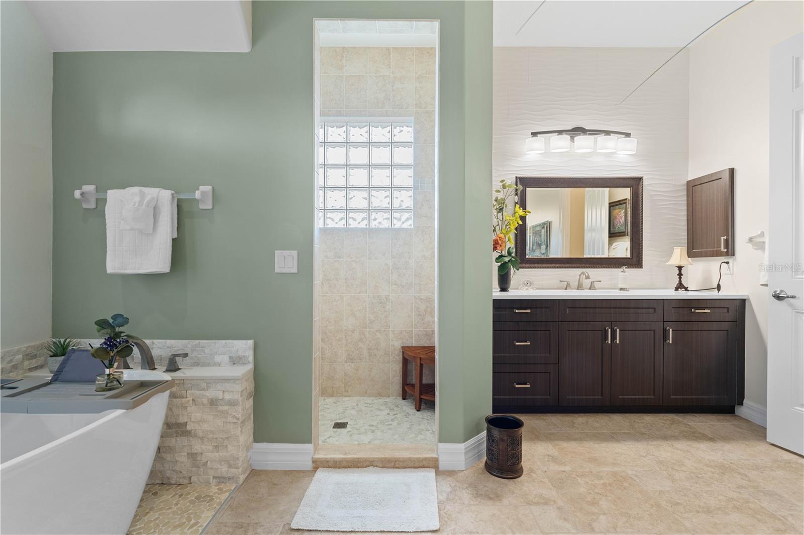 Image 44 of 65 For 3615 Towhee Court