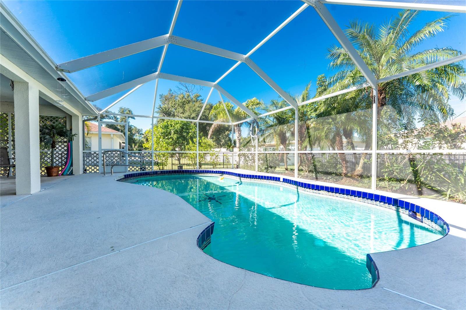 Image 6 of 59 For 4751 Alibi Terrace