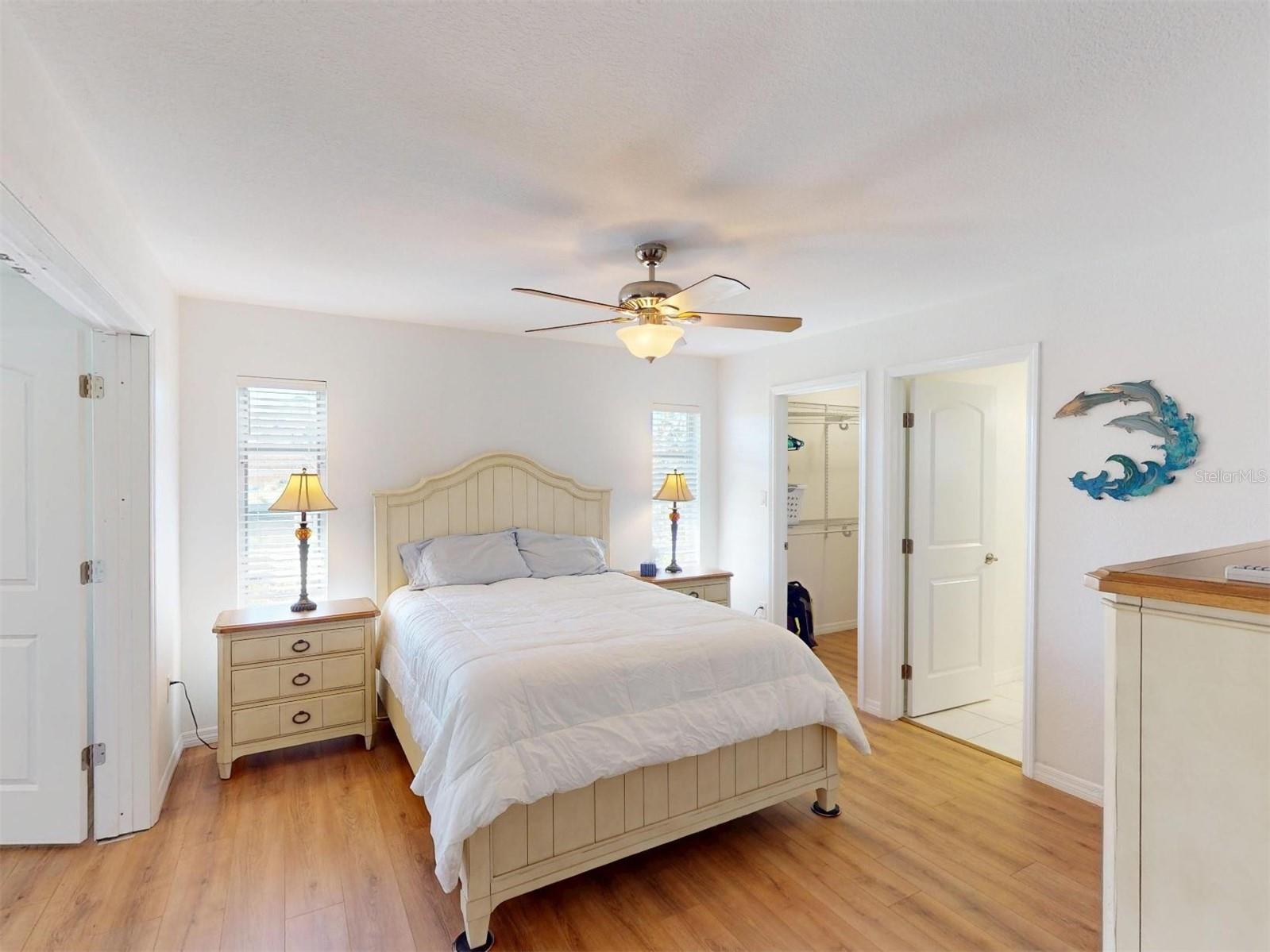 Listing photo id 36 for 18393 Hottelet Circle