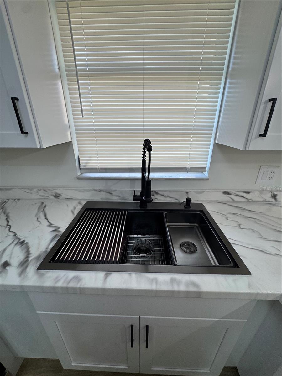 Image 10 of 21 For 500 Via Tripoli  3