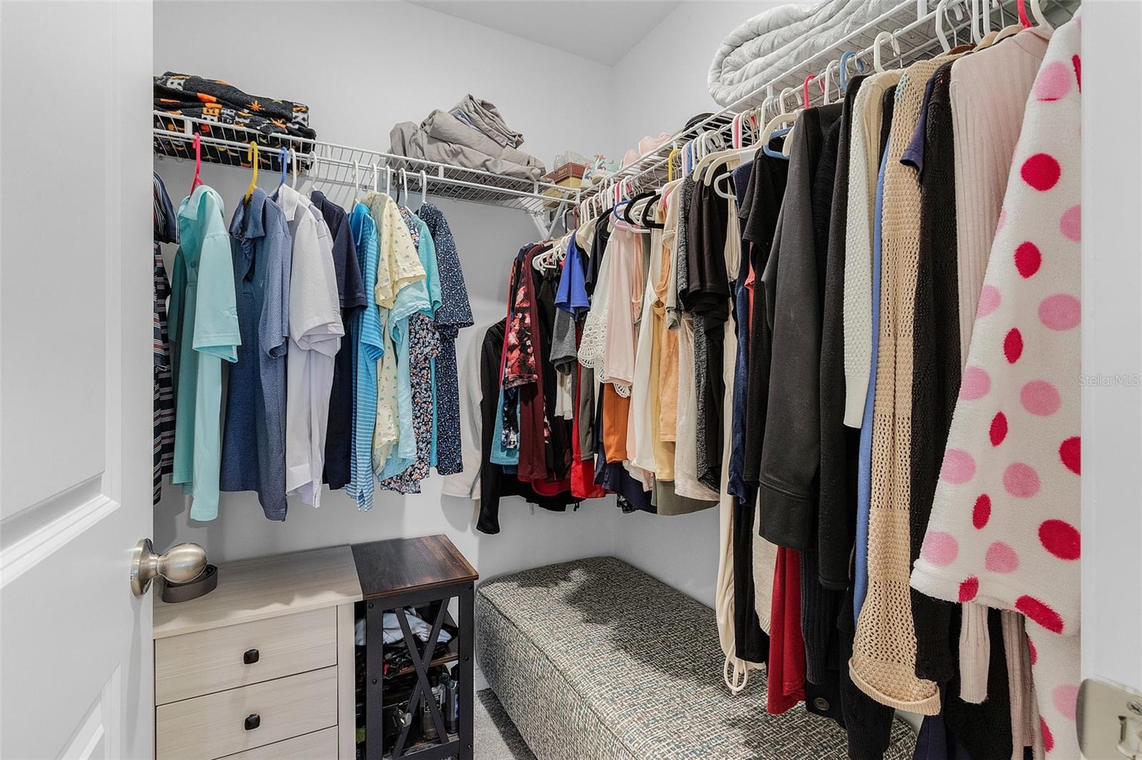 Listing photo id 11 for 3010 6th Place