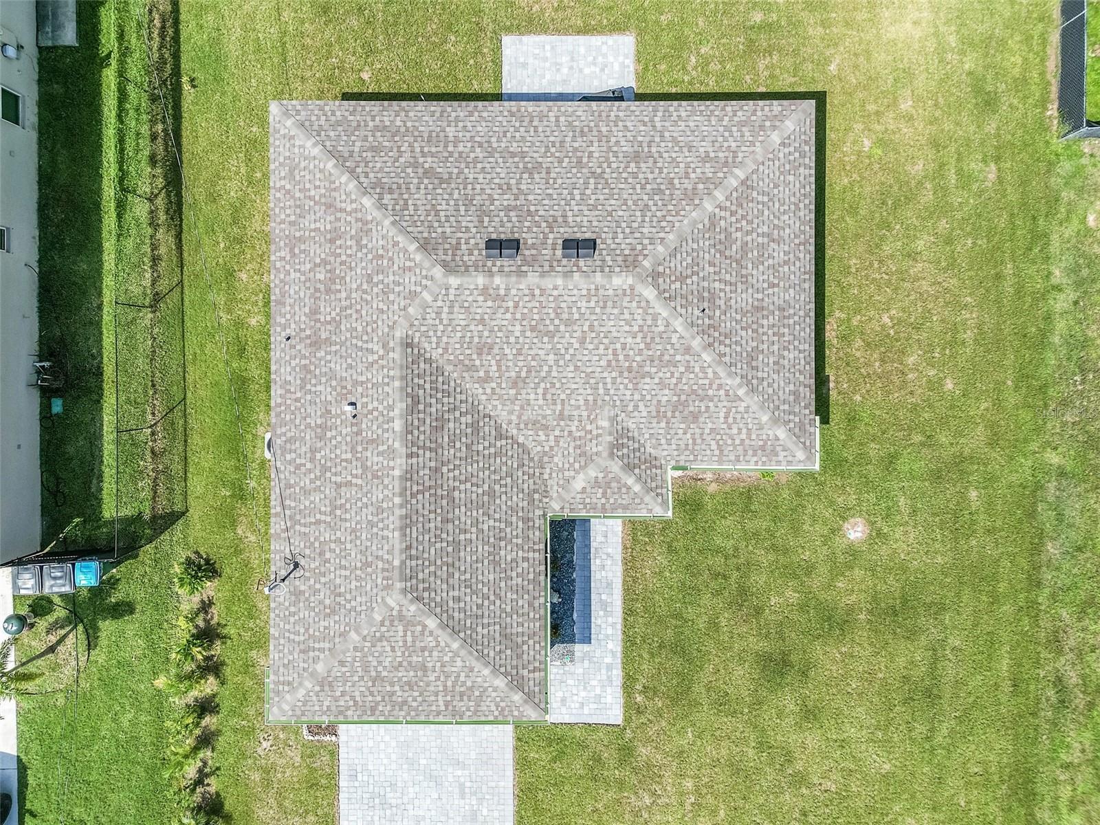 Listing photo id 26 for 3010 6th Place