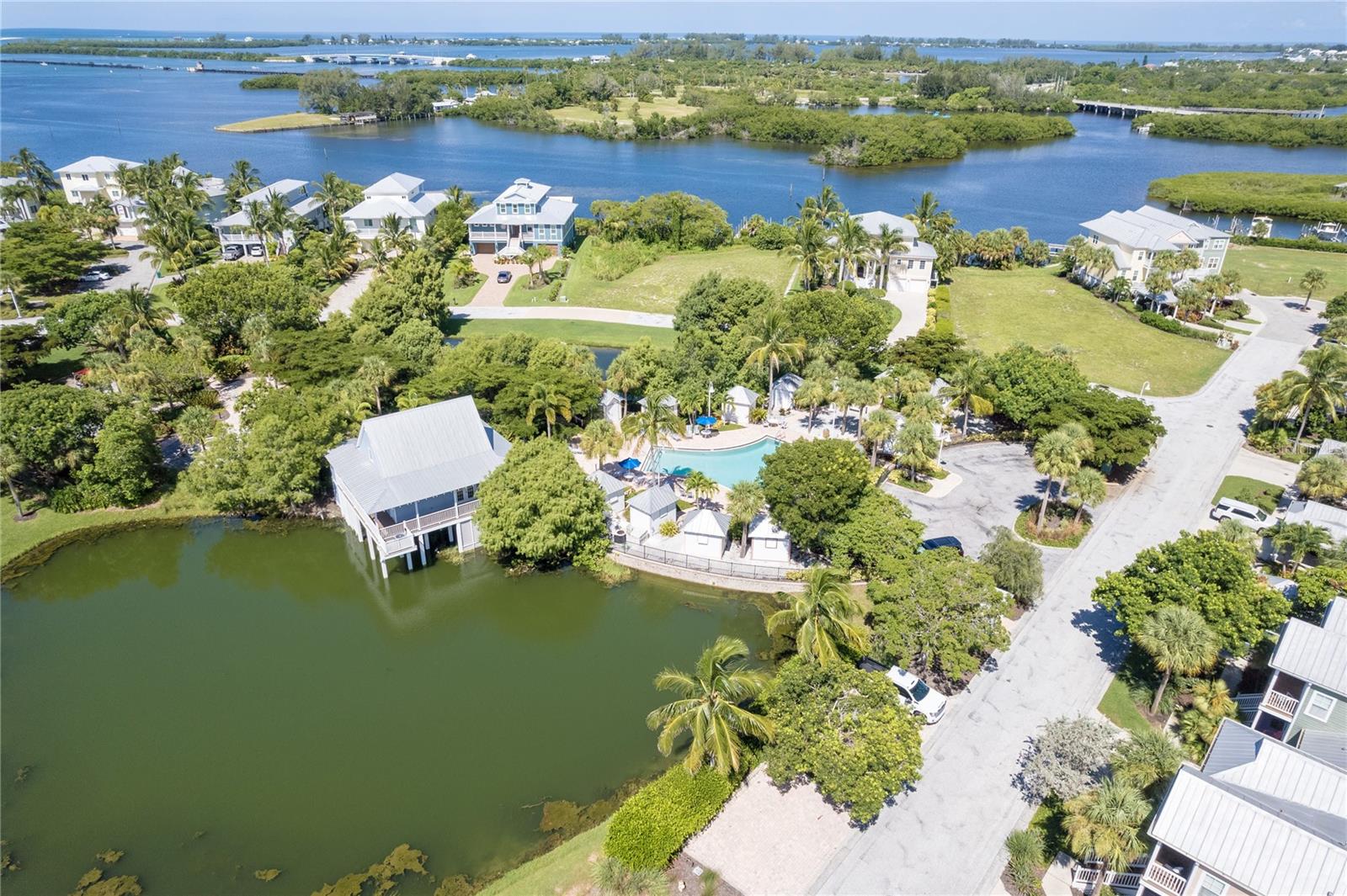 Image 18 of 23 For 13230 Anglers Way