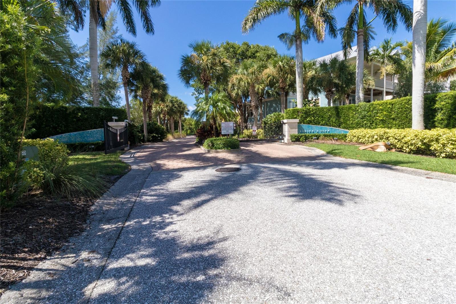 Image 4 of 23 For 13230 Anglers Way