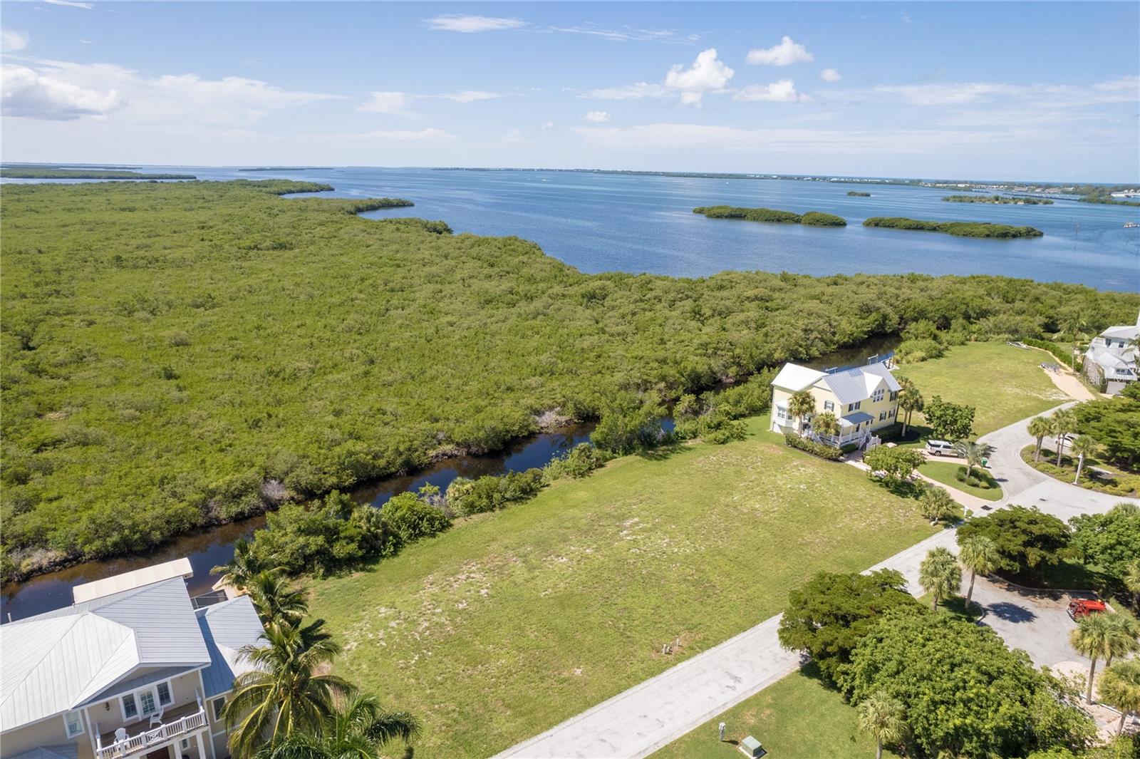 Image 7 of 23 For 13230 Anglers Way