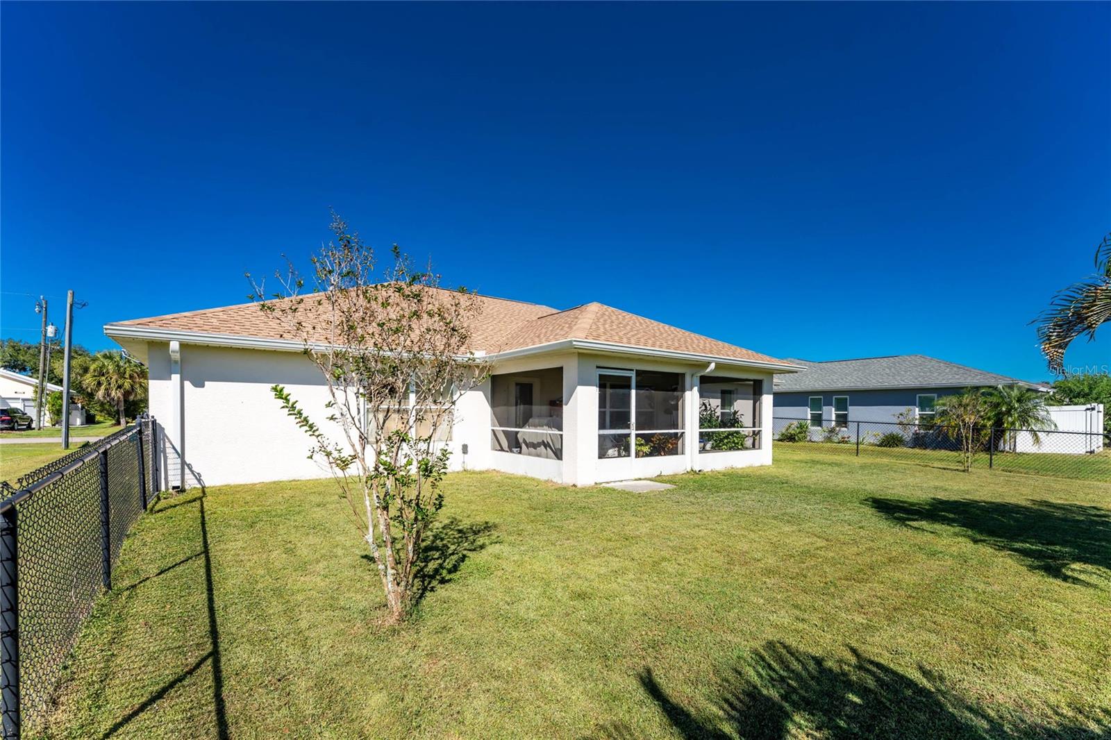 Image 38 of 51 For 25558 Aysen Drive