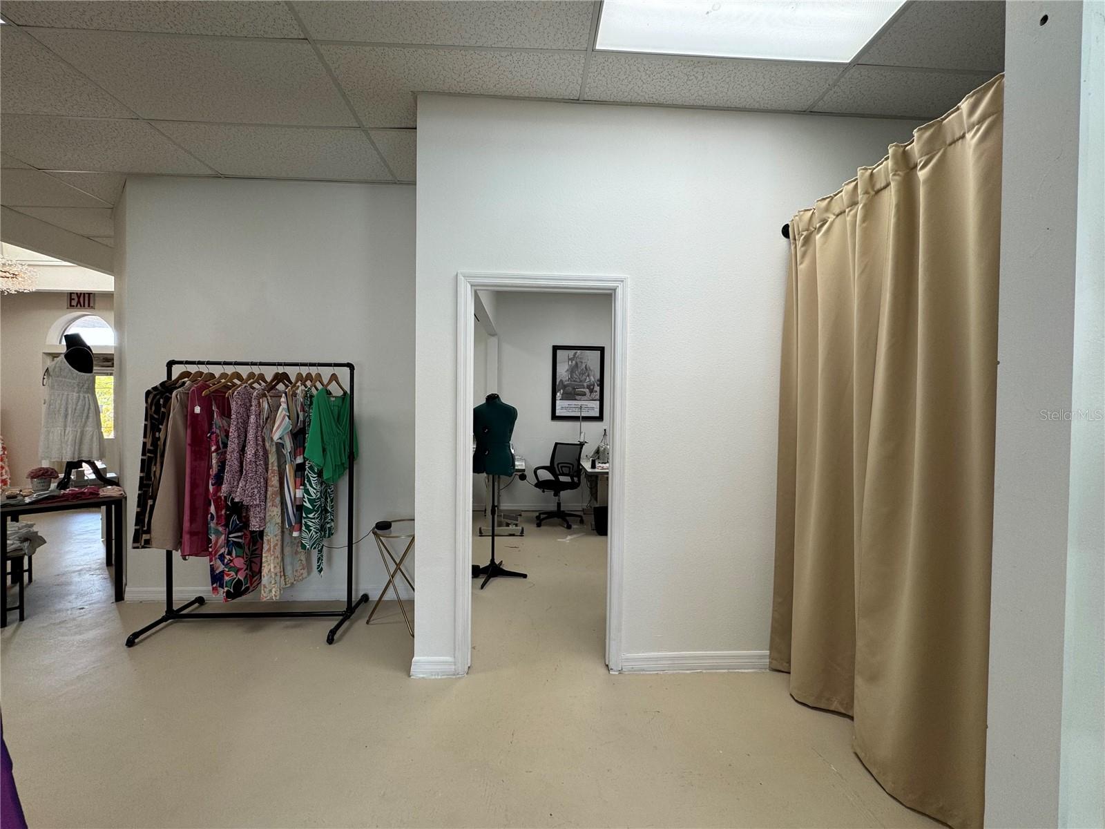 Image 4 of 18 For 24901 Sandhill Boulevard 10