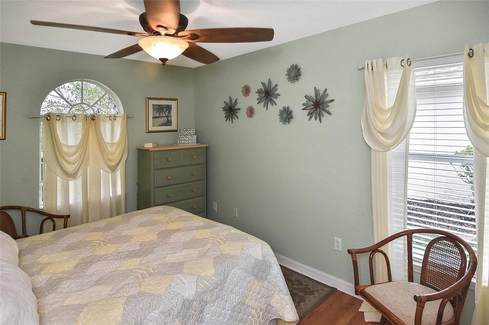 Image 23 of 34 For 2153 Boxwood Street