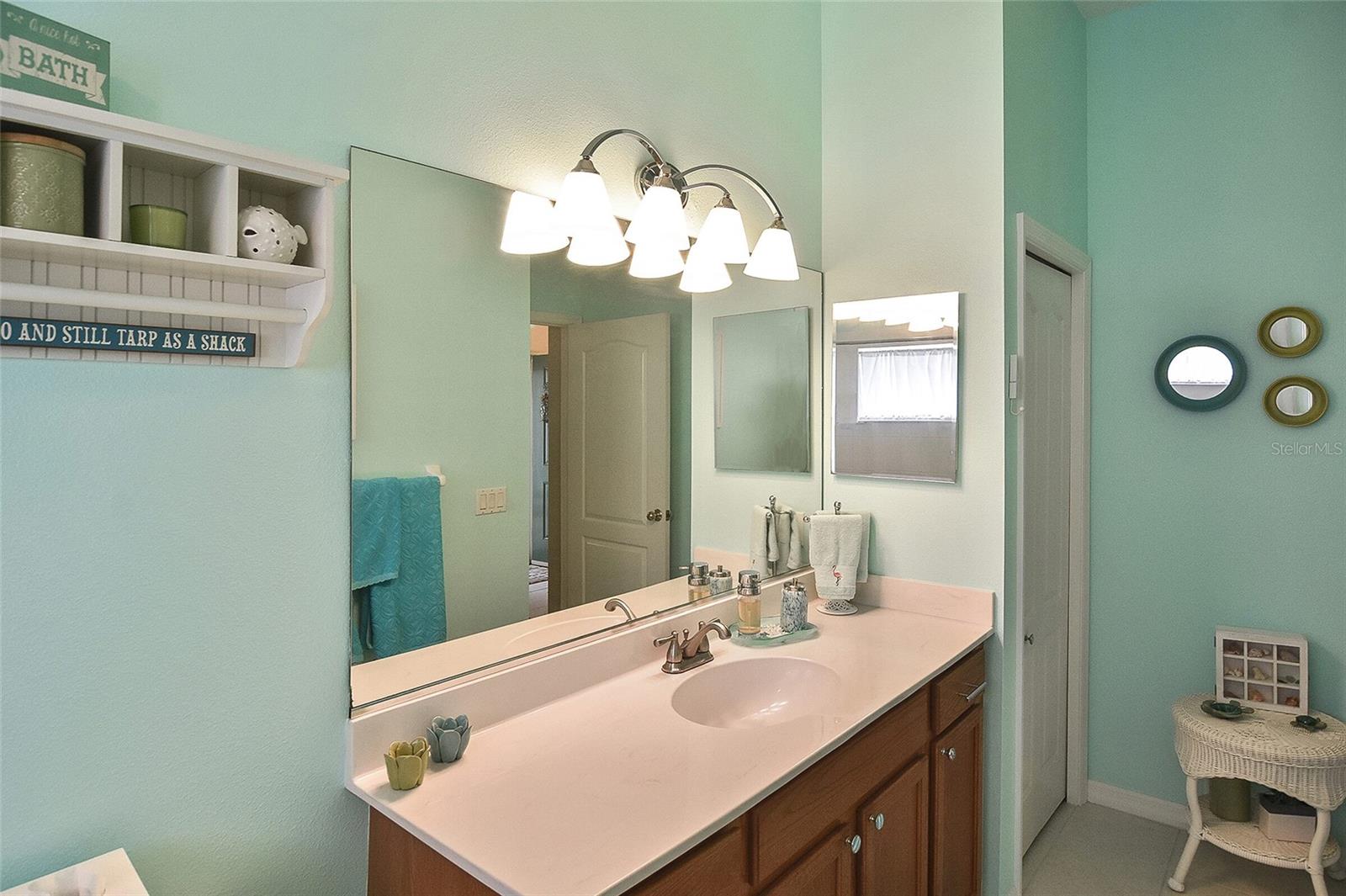 Image 24 of 34 For 2153 Boxwood Street