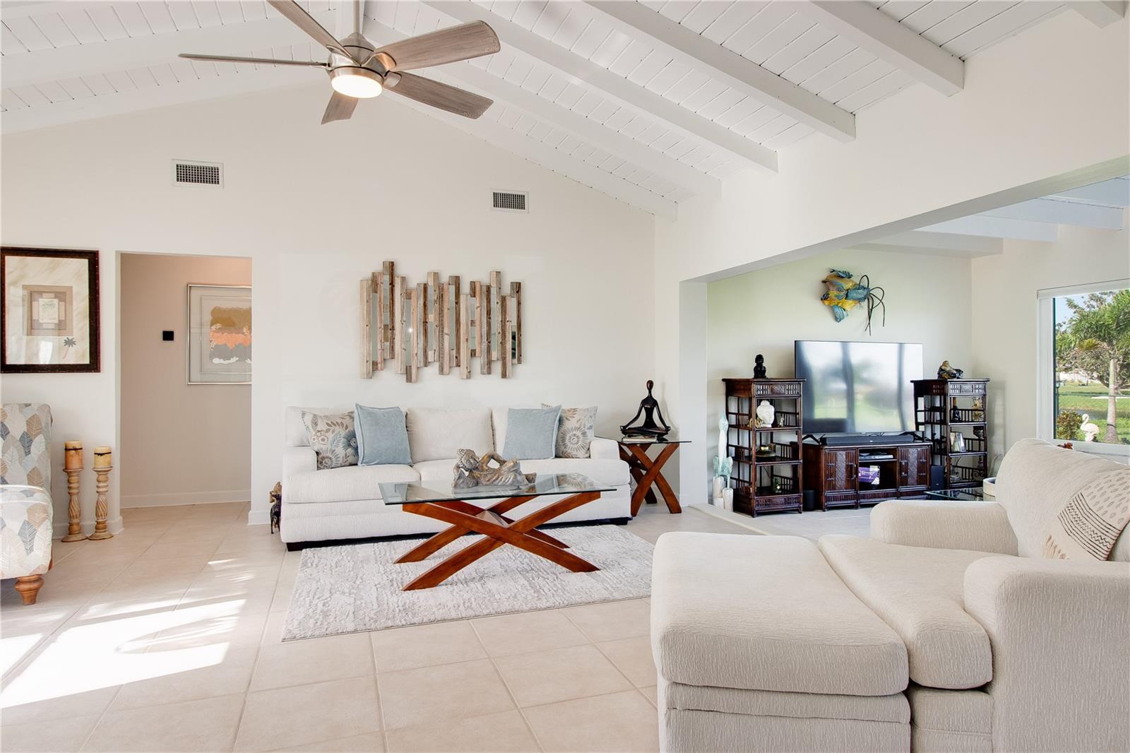 Image 12 of 52 For 122 Annapolis Lane